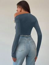Aloruh 1pc Women's Sophisticated Modern Black One Shoulder Long Sleeve Twist Metal Decor Bodysuit