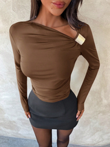 Aloruh Women's Fashion Metal Decor Asymmetric Collar T-Shirt, Suitable For Commuting