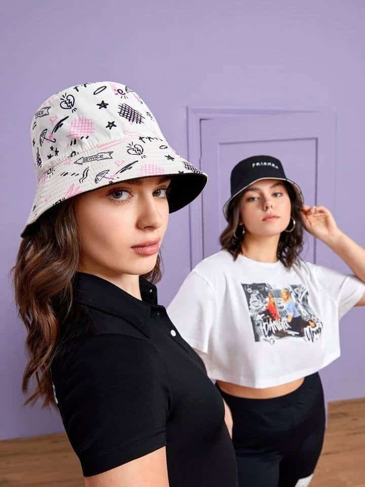 FRIENDS X SHEIN Letter &amp; Star Pattern Bucket Hat Street