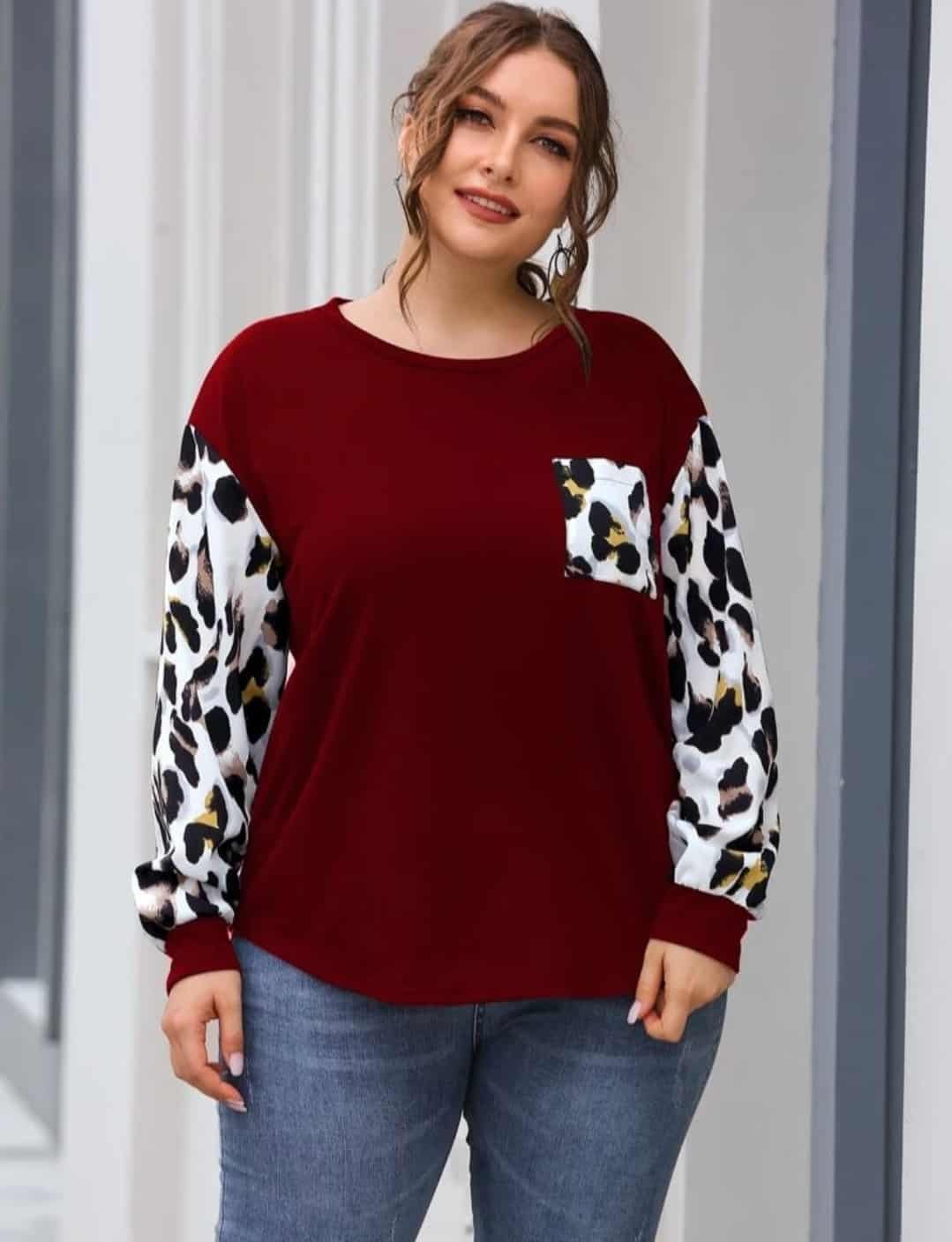 Plus Graphic Print Colorblock Curved Hem Tee