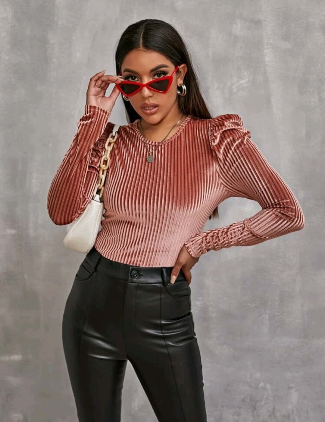 Gigot Sleeve Ribbed Velvet Top