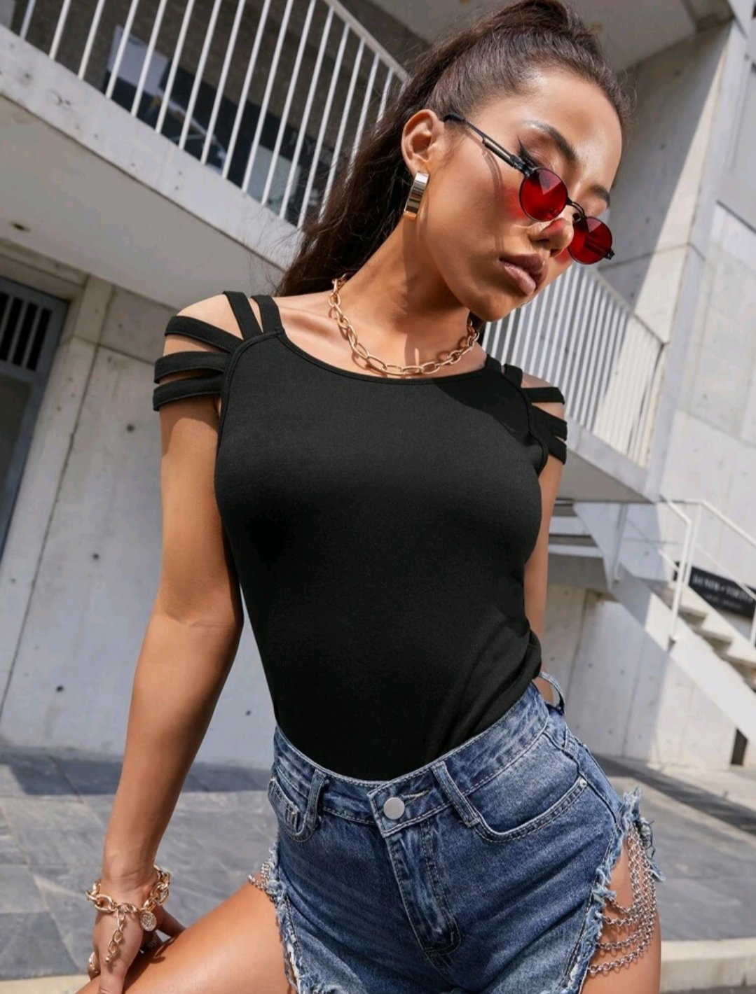 Solid Scoop Neck Top