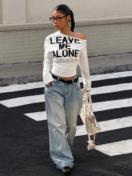 Muchica Women's White Letter Print Oblique Shoulder Cinched Waist Cropped Long Sleeve T-Shirt