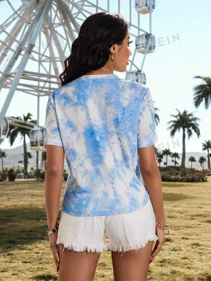 SHEIN Essnce Women's Spring &amp; Summer Dip Dye Side Circle Cut Out Knitted Casual T-Shirt