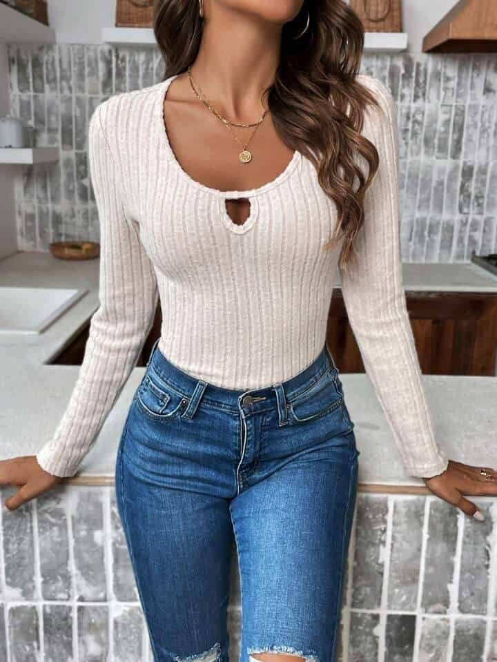 SHEIN Frenchy Cut Out Front Ribbed Knit Tee