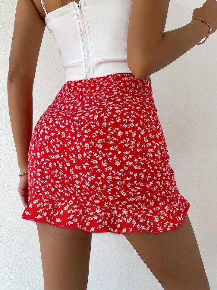 SHEIN Holidaya Ditsy Floral Ruched Detail Ruffle Hem Skirt Vacation Beach Outfits Women