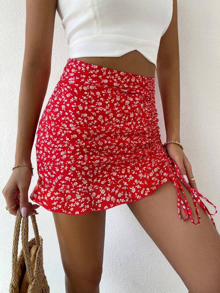 SHEIN Holidaya Ditsy Floral Ruched Detail Ruffle Hem Skirt Vacation Beach Outfits Women