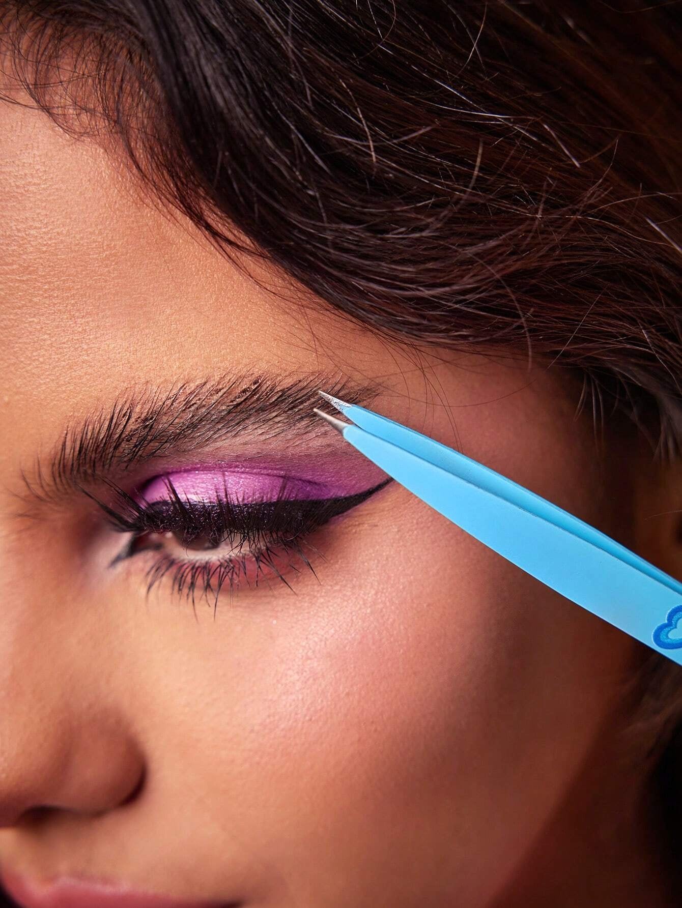 THE POWERPUFF GIRLS X SHEIN 3pcs Heart Patterned Colorful Eyebrow Tweezer Set