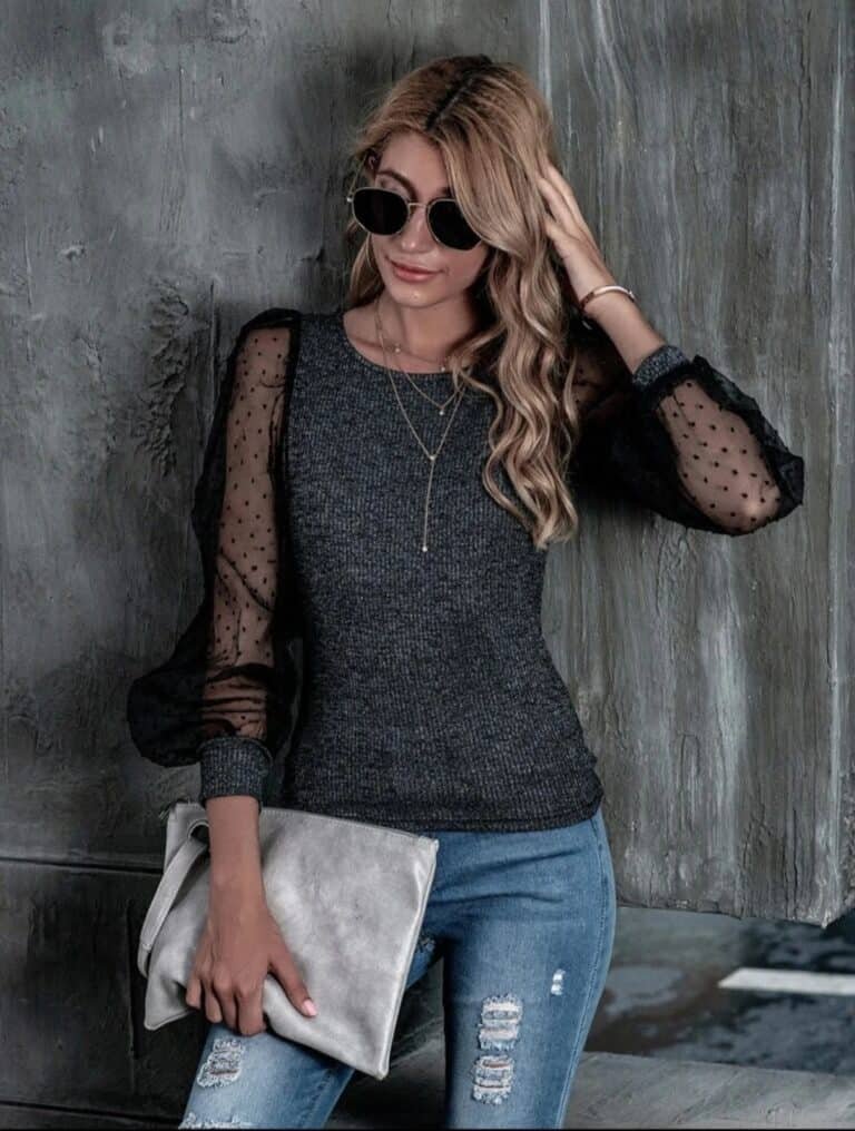 Dobby Mesh Lantern Sleeve Glitter Top