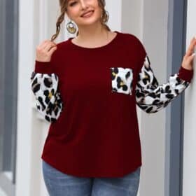 Plus Graphic Print Colorblock Curved Hem Tee