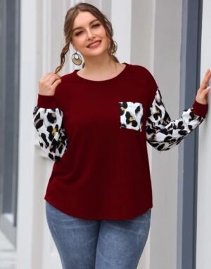 Plus Graphic Print Colorblock Curved Hem Tee