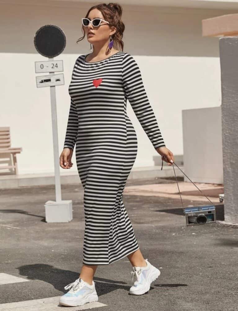 SHEIN Plus Heart Print Striped Dress