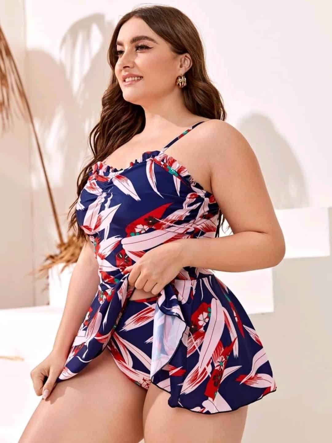 Plus Floral & Leaf Print Ruffle Hem Bikini Swimsuit - Image 2