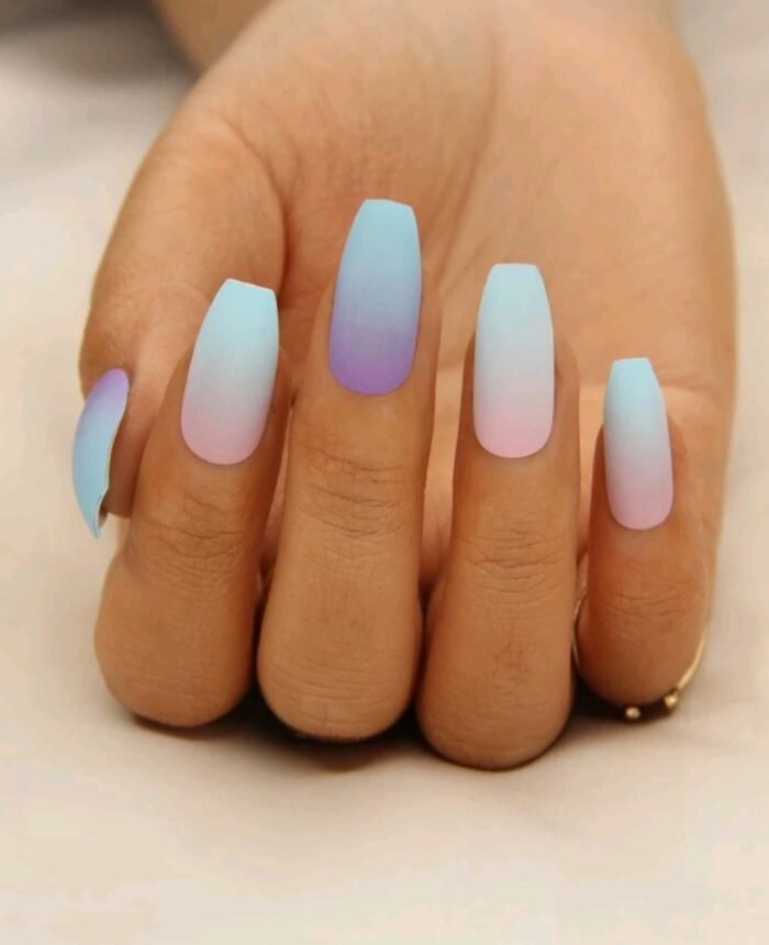 24pcs Ombre Fake Nail & 1sheet Tape & 1pc Nail File