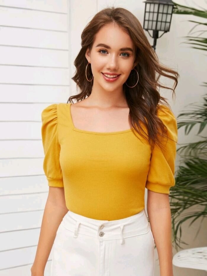 SHEIN Solid Square Neck Puff Sleeve Top