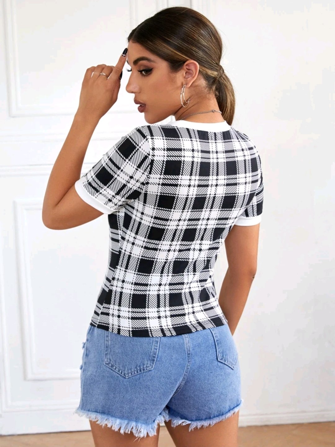 Plaid V-Neck Fitted Tee - Image 6