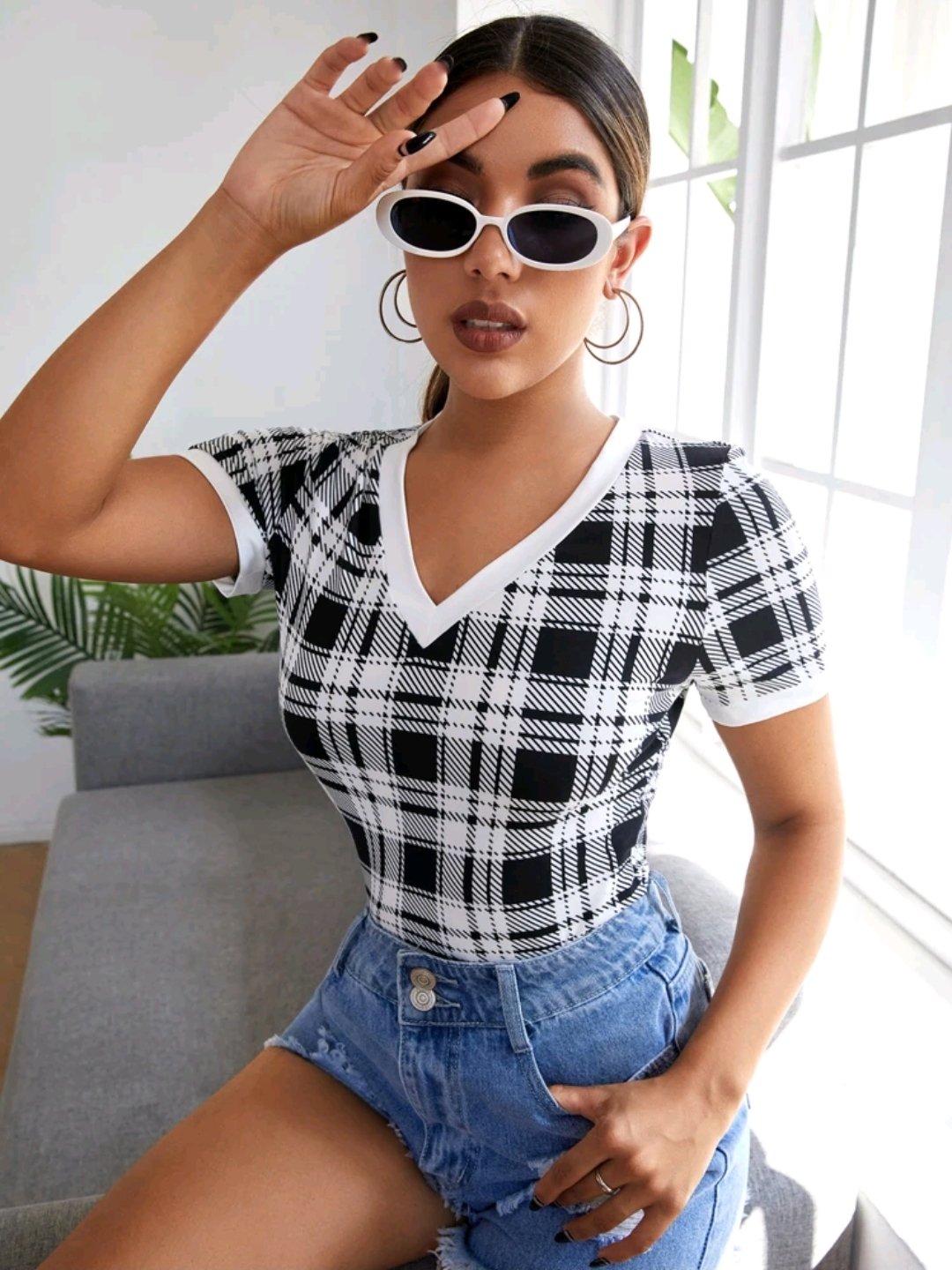 Plaid V-Neck Fitted Tee - Image 3
