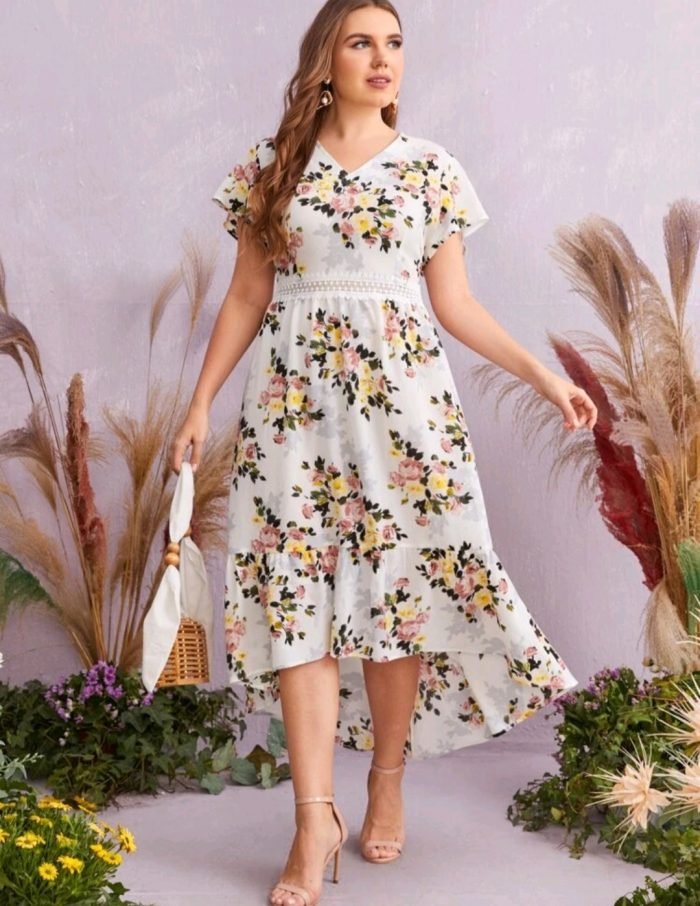 SHEIN Plus Ruffle Hem Guipure Lace Floral Dress