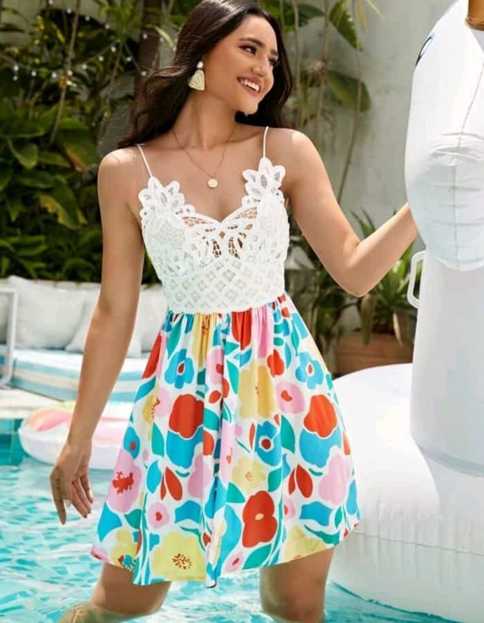 SHEIN Floral Print Contrast Lace Cami Dress