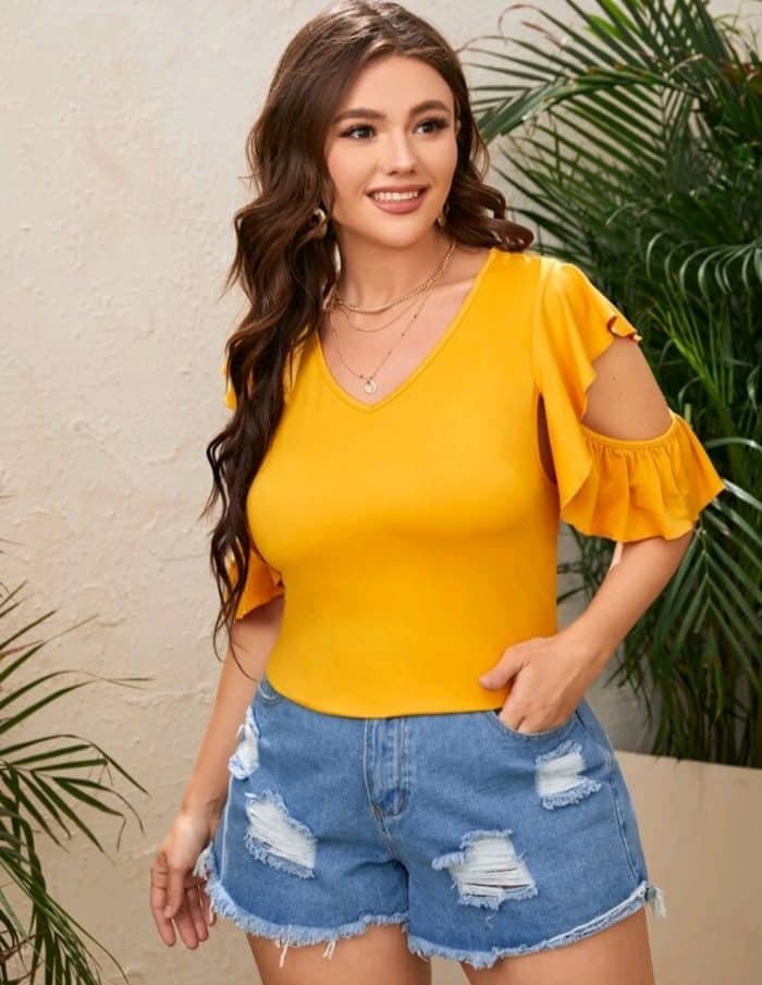 Plus Solid Ruffle Trim Cold Shoulder V-Neck Tee