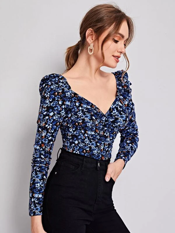 SHEIN Surplice Neck Gigot Sleeve Allover Floral Print Bodysuit - Image 6