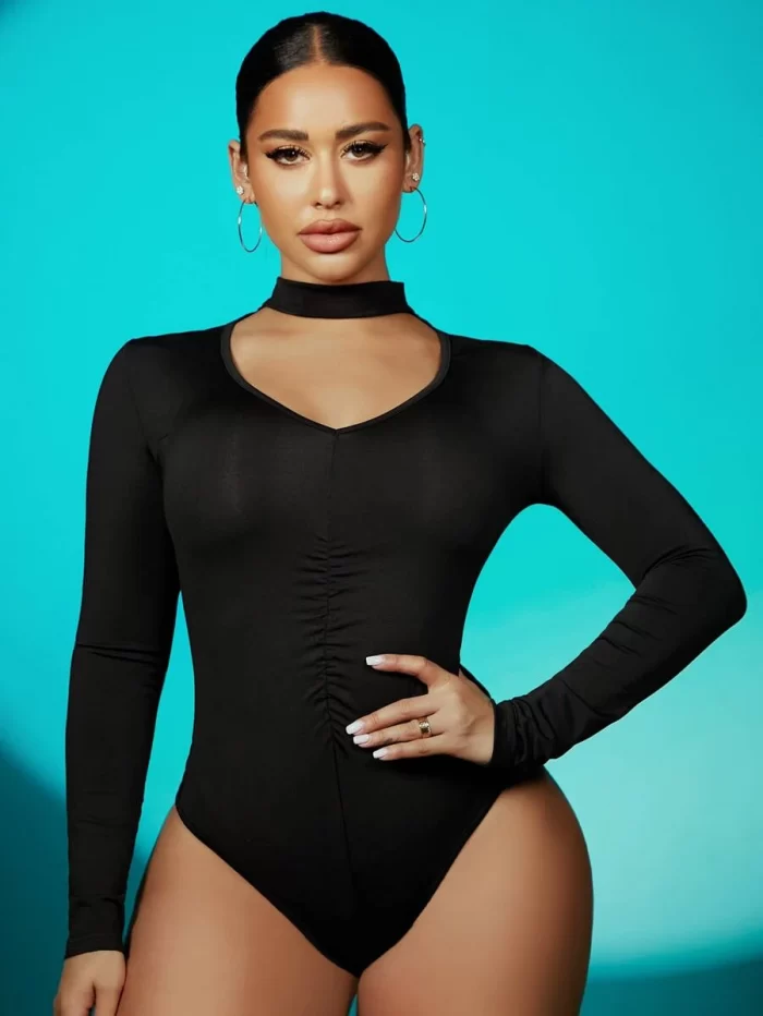 SHEIN SXY Choker Neck Ruched Bodysuit