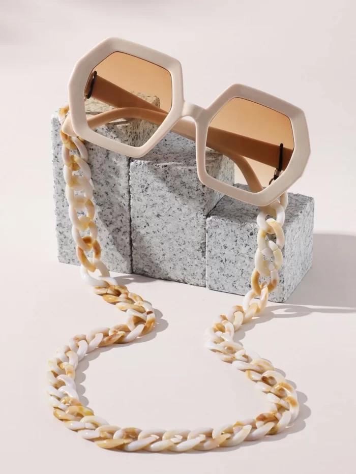 Geo Frame Fashion Glasses With Glasses Chain