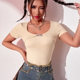 Scoop Neck Chain Detail Tee