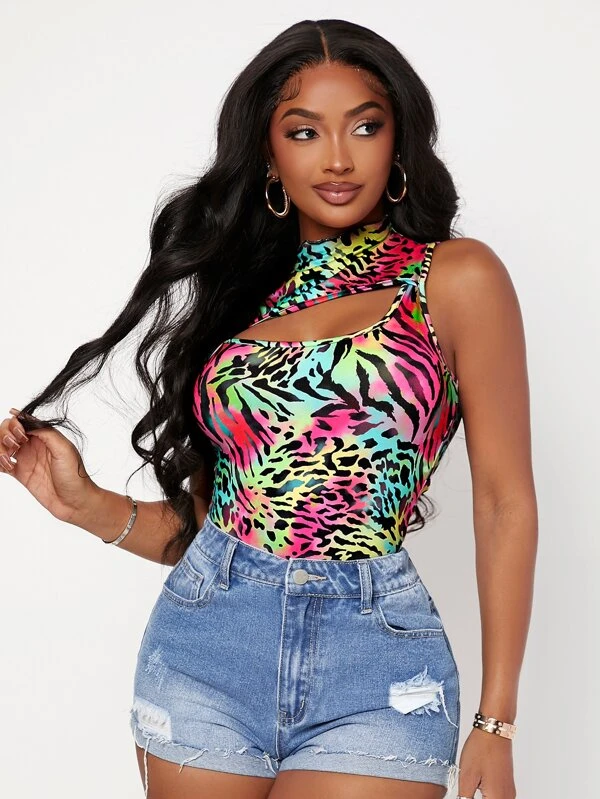 SHEIN SXY Allover Print Cut Out Mock Neck Tank Top - Image 3