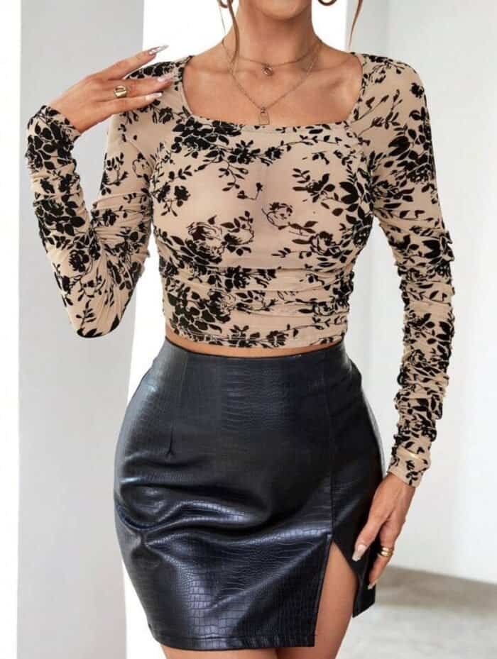 SHEIN Privé Floral Print Square Neck Crop Top