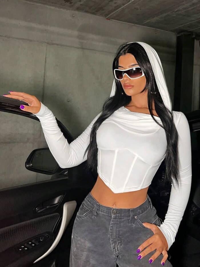SHEIN ICON Solid Asymmetrical Hem Crop Tee