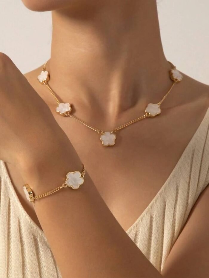 1pc Metallic Sweet Flower Decor Bracelet + 1pc Metallic Sweet Flower Decor Necklace Set