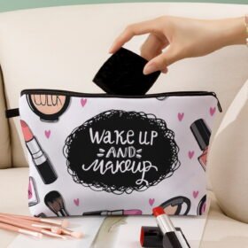 Cosmetic & Letter Graphic Zipper Makeup Bag