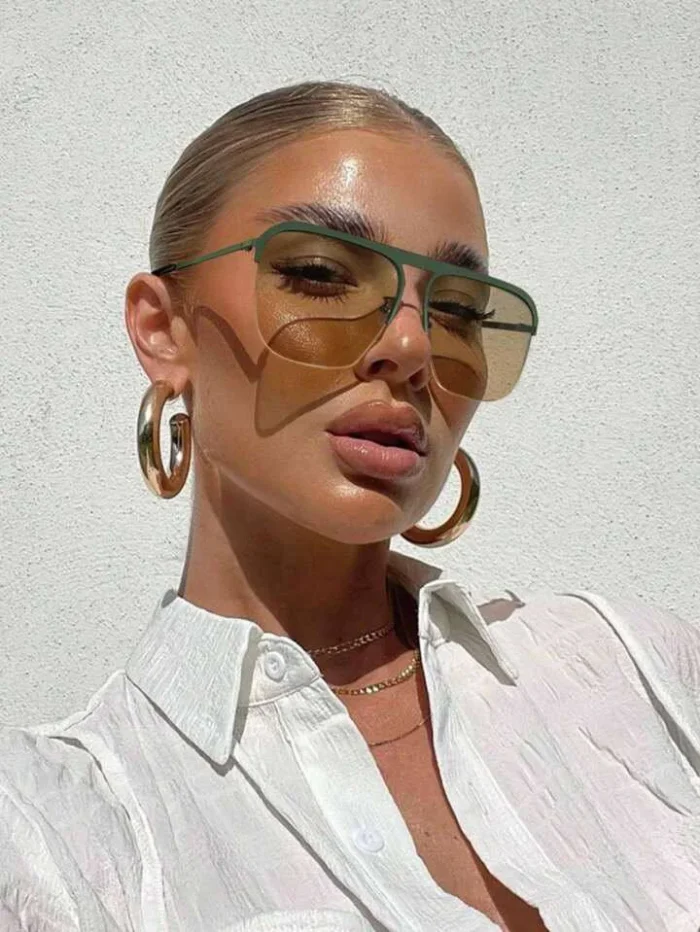 1 PC Women’s Metal Frame Aviator Shape Trendy Fashion Eyewear