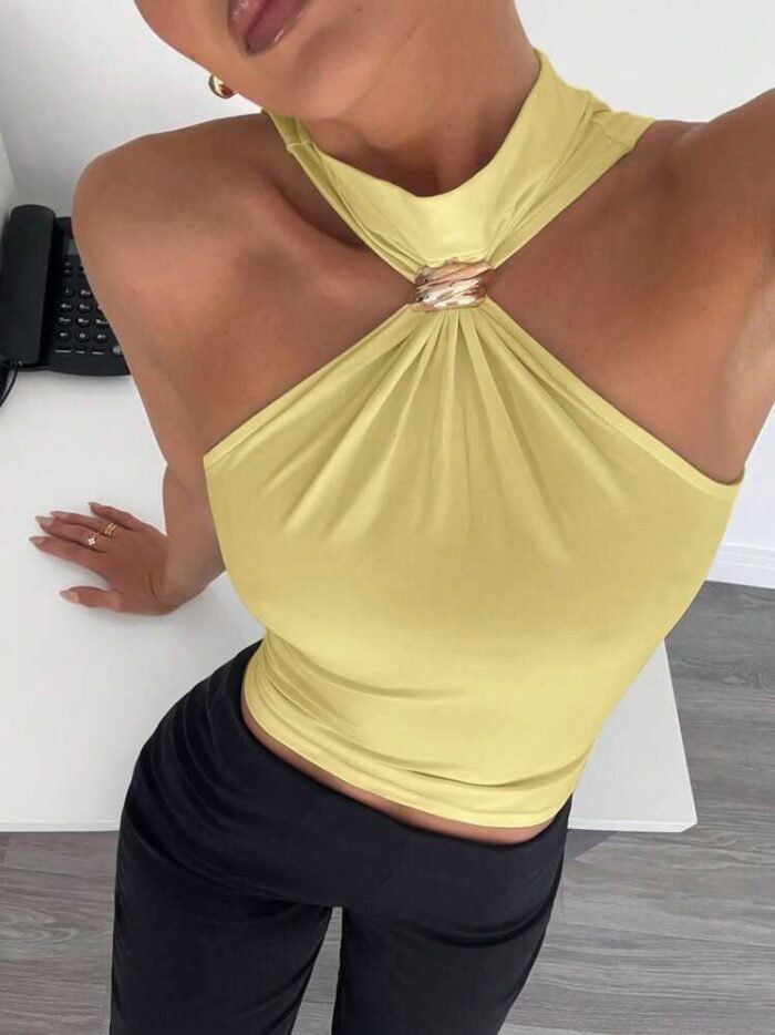 Siren Gaze Women's Summer Sleeveless Stand Collar Blouse With Metal Decor