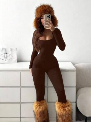 Black U-Shaped Neck And Long Sleeve Jumpsuit Suitable For Spring And Autumn