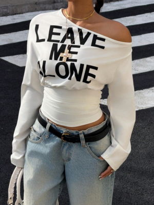 Muchica Women's White Letter Print Oblique Shoulder Cinched Waist Cropped Long Sleeve T-Shirt