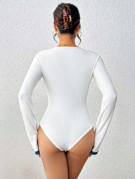 SHEIN LUNE Women's Elegant V-Neck Long Sleeve Vintage Color Block Bodysuit, Autumn/Winter - Image 2