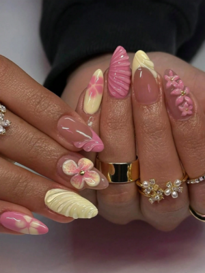 24Pcs Minimalism Style Yellow & Pink Flower Decor French Manicure Medium Almond